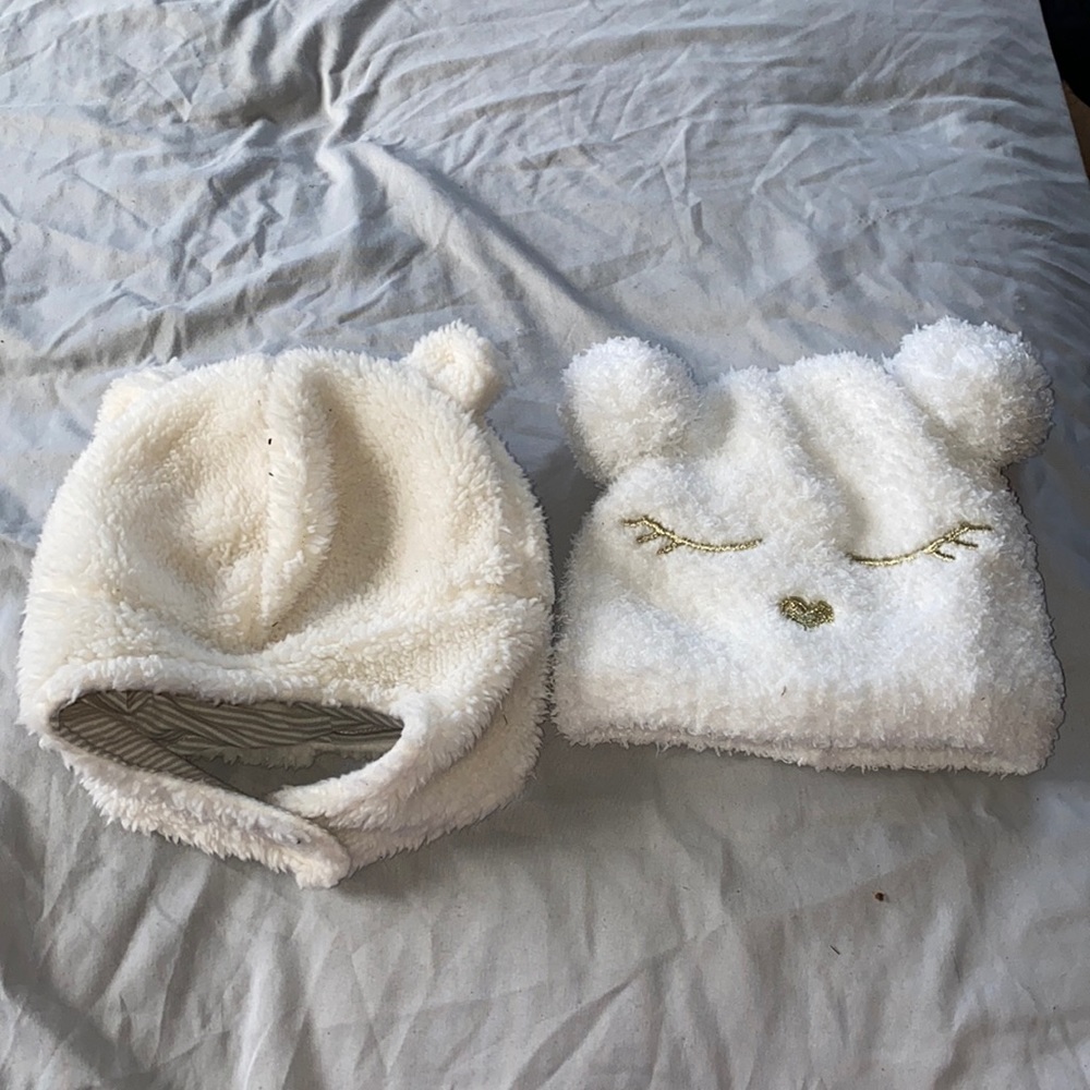 Set of 2 0-6 months Baby Winter Hats